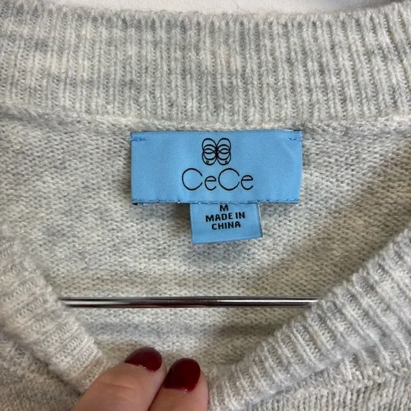 Women’s NWT CeCe Tis the Season Sweater - Picture 3 of 6